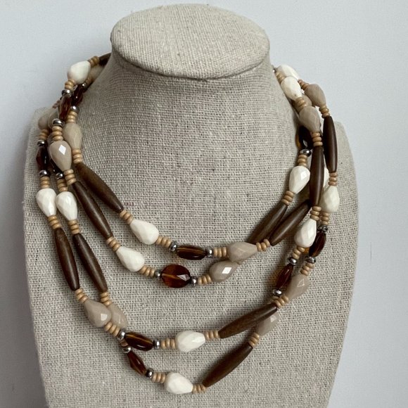 Beautiful Vintage Beaded 2-Strand Statement Necklace 15” dia/30” long - Picture 4 of 9